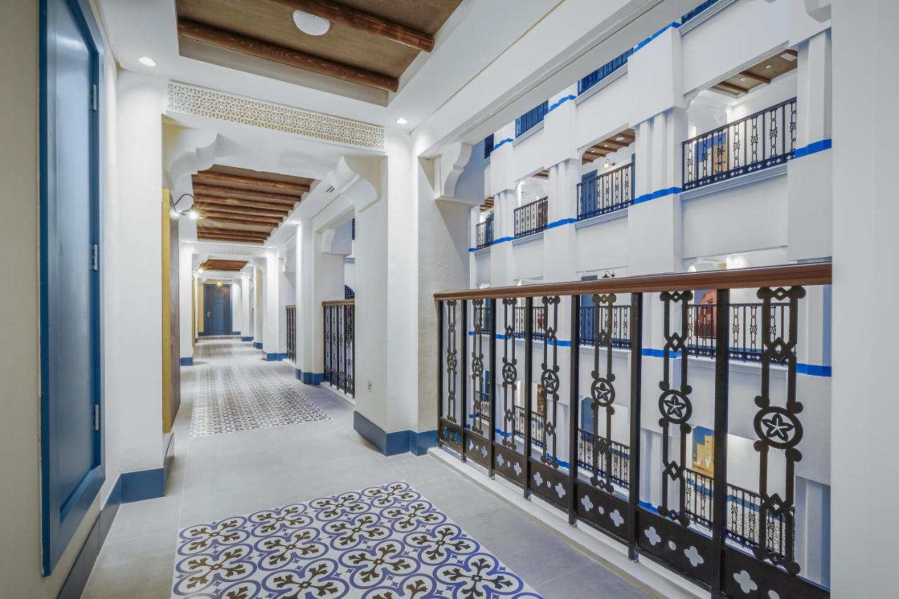 Central Inn Souq Waqif Доха Екстериор снимка